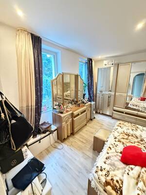 Freist. 9 Fam.Haus an der Ruhr - Nähe Grünanlage Henglerstr.! Selbstnutzung plus Vermietung möglich! – 45276 Essen – Vorschaubild 7