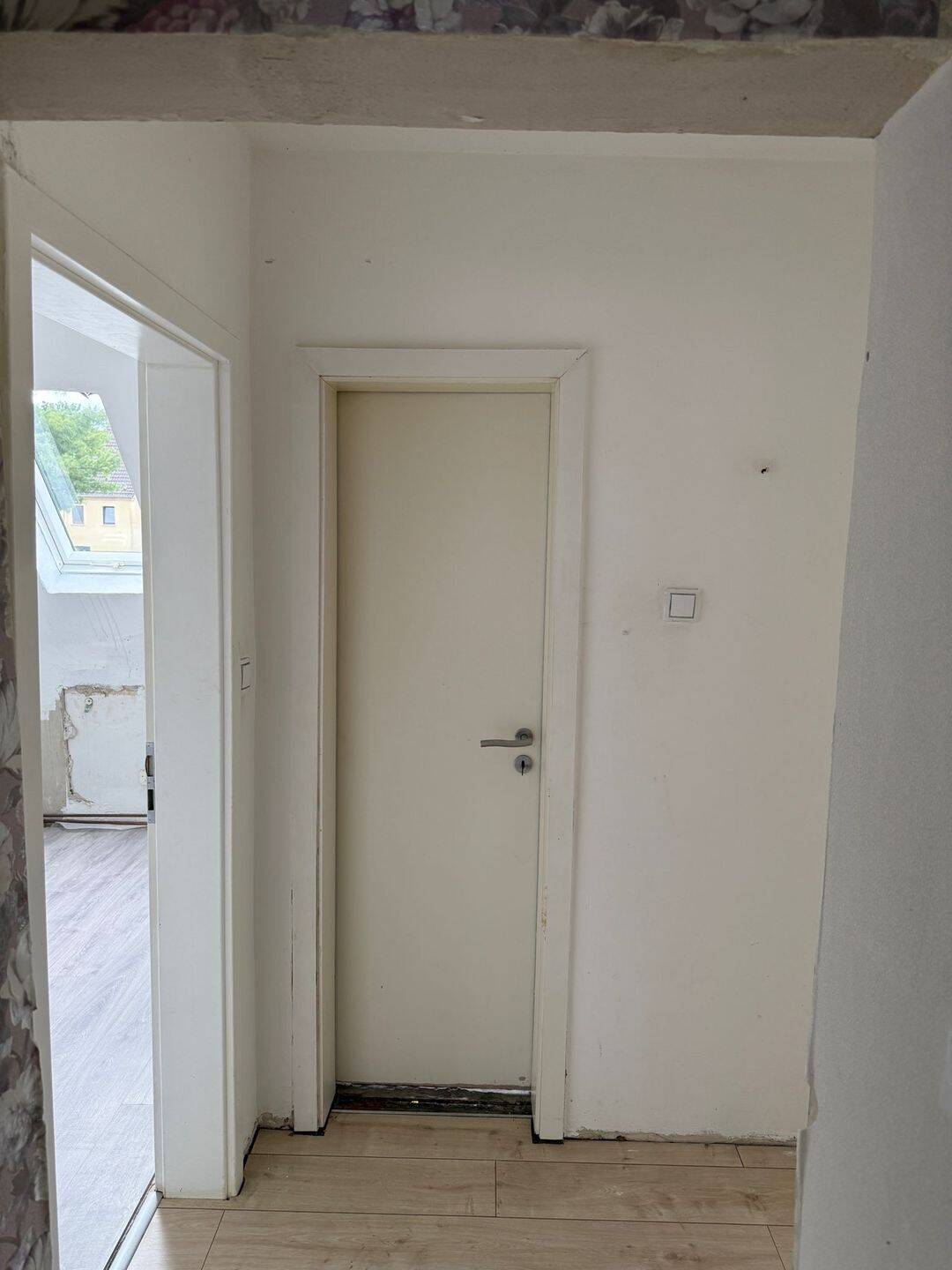 Hallo Charmante 3-Zimmer Dachgeschosswohnungmit großzügigem Wohnbereich – Marl – Vorschaubild 5
