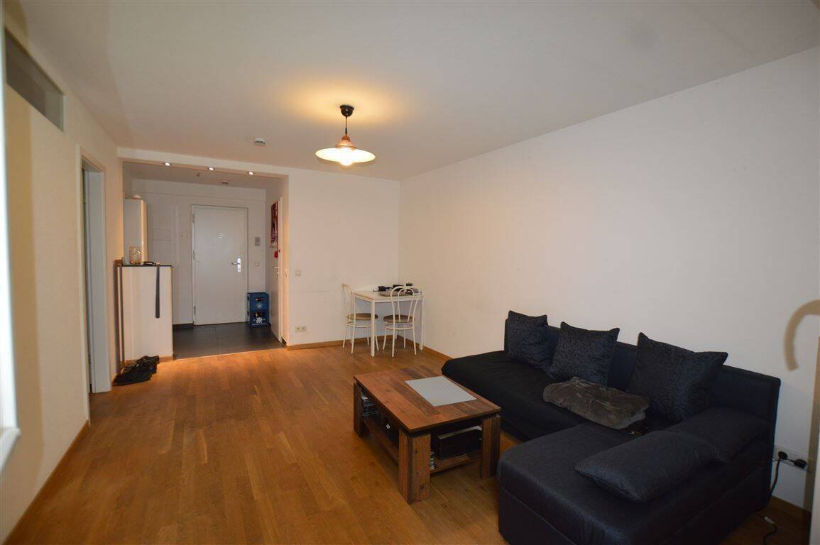 Provisionsfrei ** Ruhige sanierte 2 Zimmer Wohnung mit Garten in Bestlage zum Selbstbezug ** – München – Vorschaubild 3