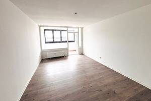 Traumhafter Ausblick! Sofort freie 2-Zimmer-ETW im 15. OG mit verglastem Balkon und Außenstellplatz – 70565 Stuttgart – Vorschaubild 4