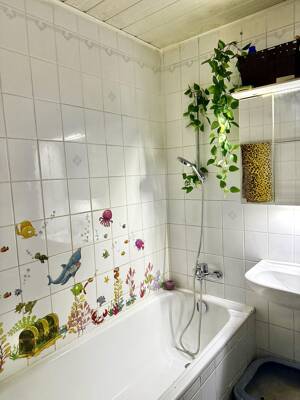 3-Zimmer-Wohnung mit offenem Wohn-/Küchenbereich, zwei Balkonen und Aufzug in Ludwigshafen-Friesenheim Nord – 67063 Ludwigshafen am Rhein – Vorschaubild 6