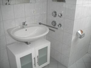 Schöne 2-Zimmer-DG-Wohnung ohne Balkon - für Single – 91056 Erlangen – Vorschaubild 7