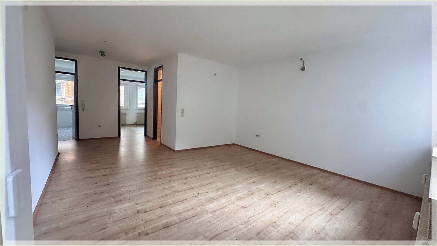 ~~Super Verkehrsanbindung Nähe HBF in ruhiger Seitenstraße! Mit EBK & Balkon! – Nürnberg – Vorschaubild 4