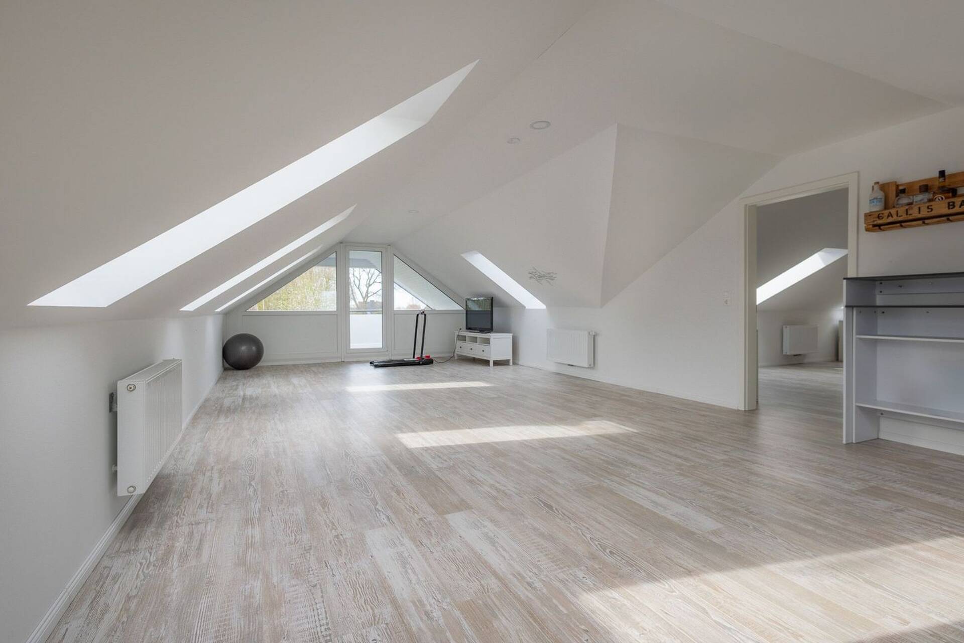 Haus in 25872 Ostenfeld (Husum) mit 298 m² kaufen