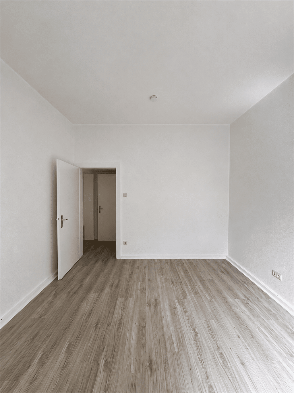 Renovierte Wohnung in Top Lage! Golzheim! Mit Küche! – Düsseldorf – Vorschaubild 7