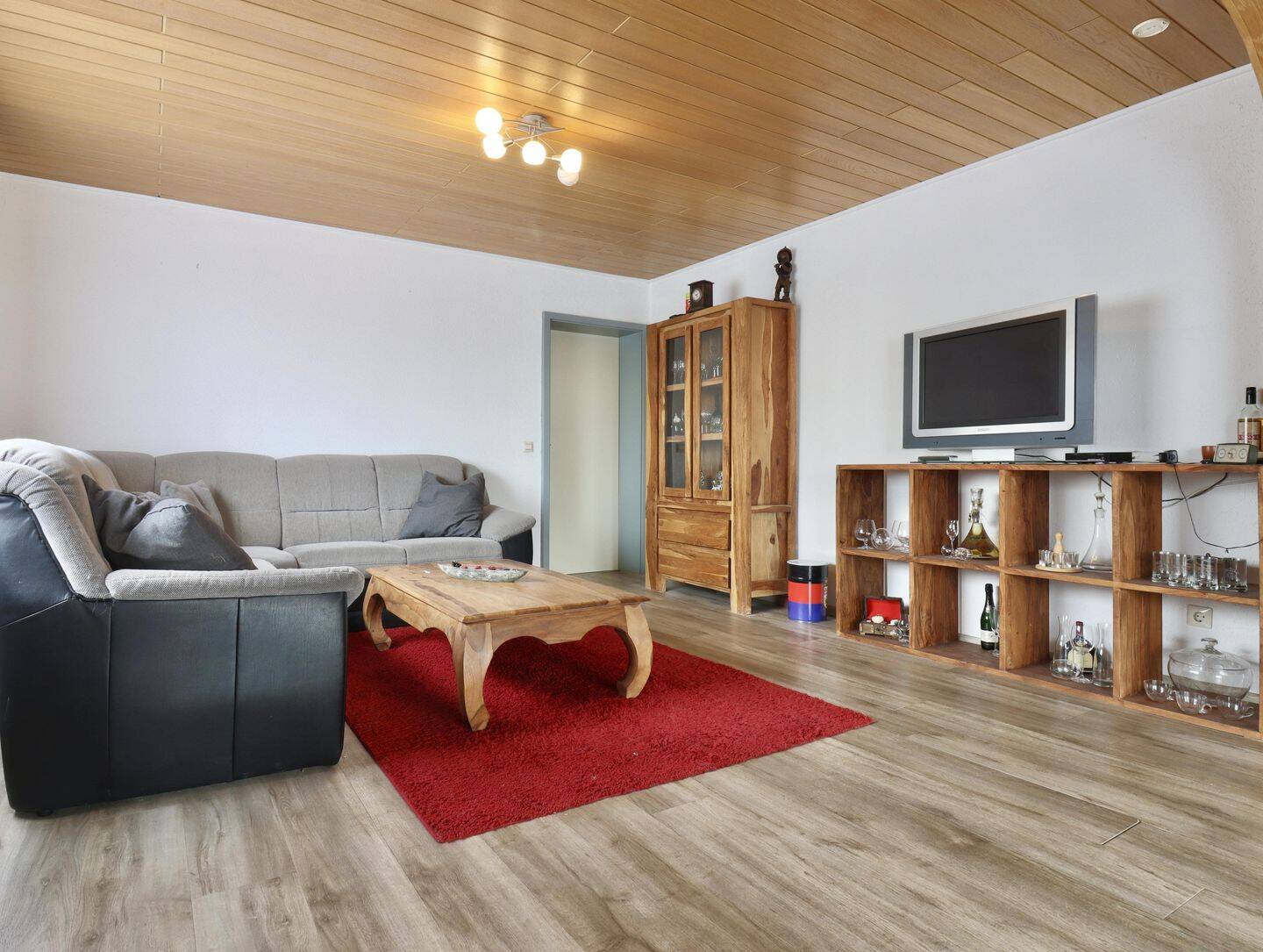 Weitblick & Ruhe: Großzügiger Bungalow mit separatem Bauplatz. – Braunlage – Vorschaubild 2