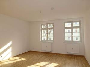 Charmante 2-Raum-Wohnung mit Balkon und TG-Stellplatz im exklusiv sanierten "Wahrener Rundling" !! – 4159 Leipzig – Vorschaubild 2