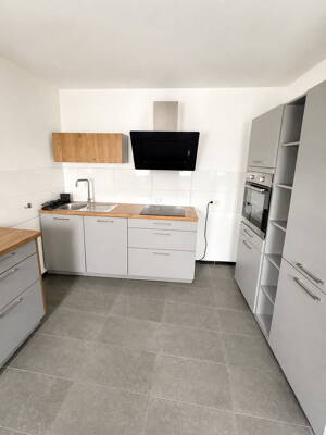 Attraktive 2-Zimmer-Wohnung mit Balkon und moderner Einbauküche – 91054 Erlangen – Vorschaubild 3