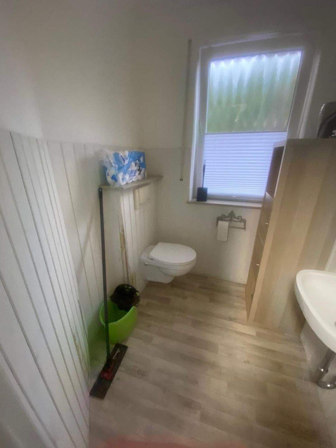 Attraktive Doppelhaushälfte mit viel Platz, Terrasse, Gartenhaus und zusätzlichem Wohnraum im Dachgeschoss – Ottersberg – Vorschaubild 4