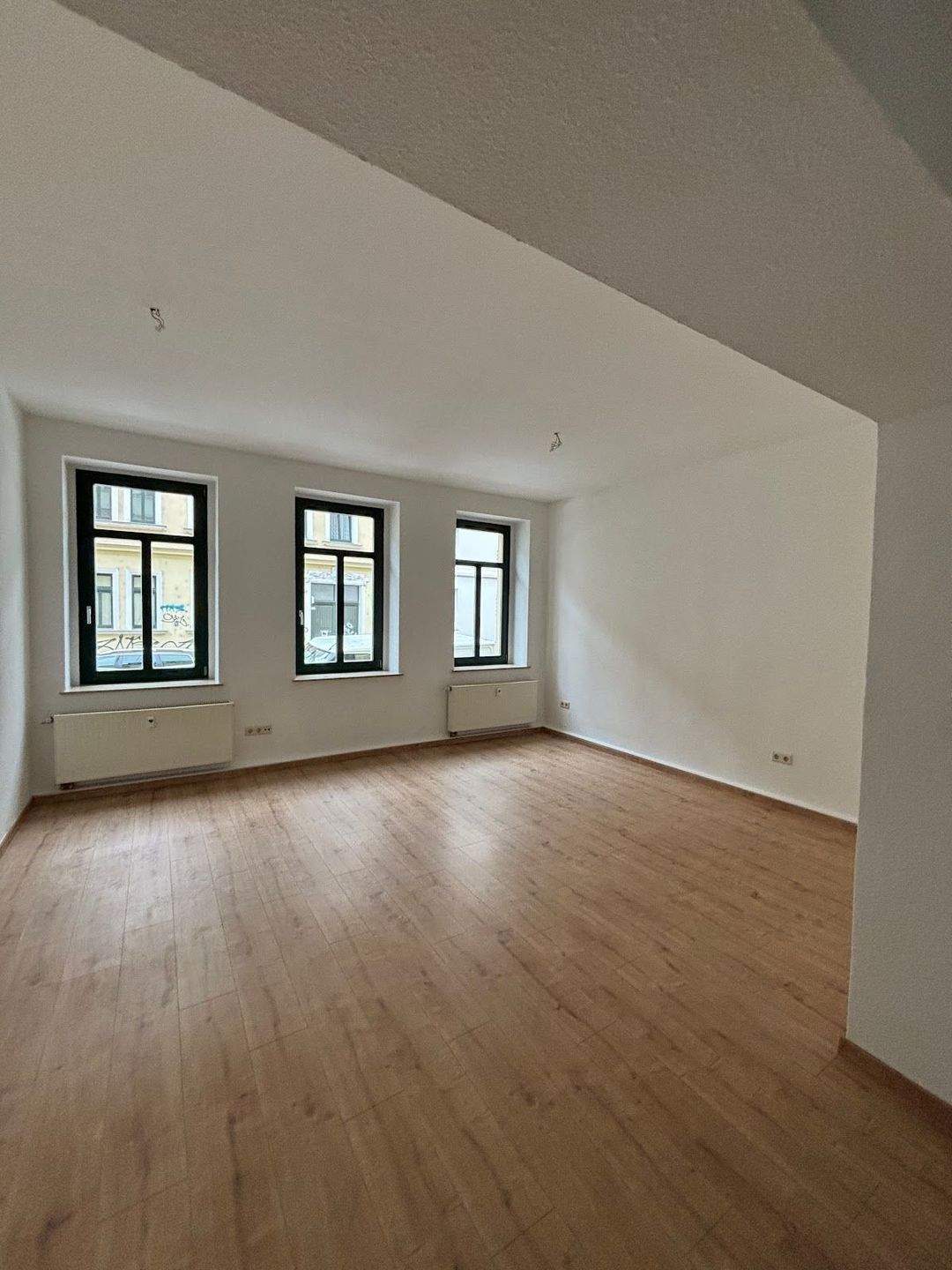 1 NKM-frei für Ihren Umzug! * Perfekte Singlewohnung mit Balkon und Einbauküche – Leipzig – Vorschaubild 5