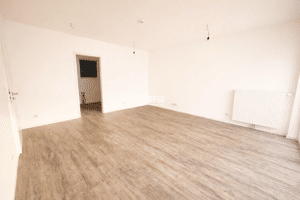 antaris Immobilien GmbH **Perfekt geschnittene 3-Raum-Wohnung mit Balkon & Tiefgarage** – 99085 Erfurt – Vorschaubild 4