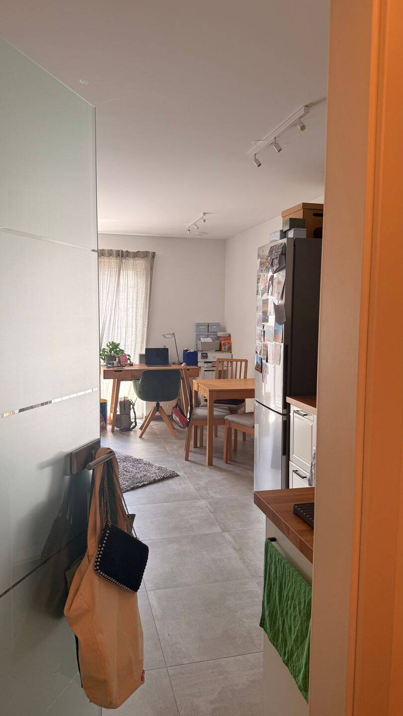 Moderne 1-Zimmer-Wohnung mit Balkon – München – Vorschaubild 4