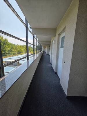Gemütliche 2 Zimmer-Wohnung mit Sonnenbalkon im Herzen von Deutz – 50679 Köln – Vorschaubild 3