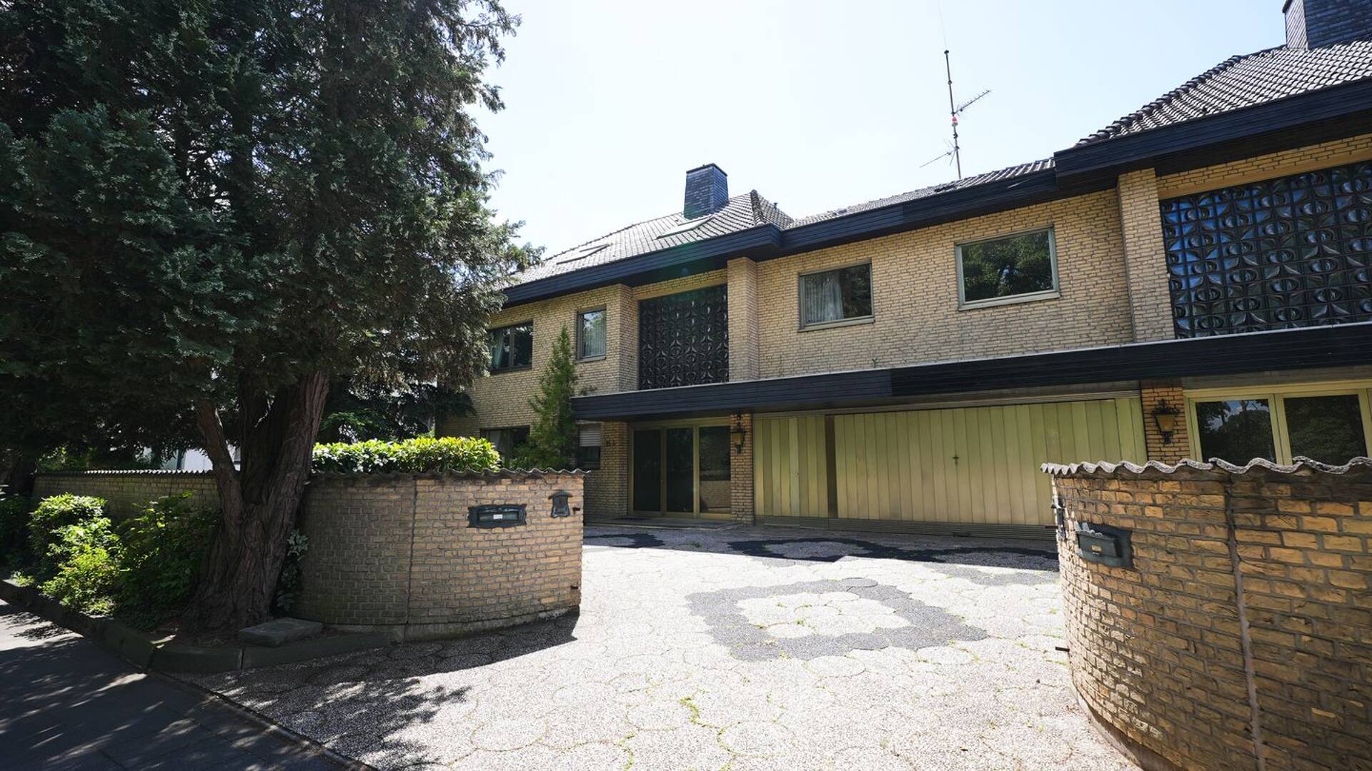 Haus in 51067 Köln mit 172,71 m² kaufen