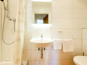 ruhige 2-Zimmer-Wohnung in Stuttgart-Münster - WOHNEN AUF ZEIT _ – 70376 Stuttgart – Vorschaubild 7