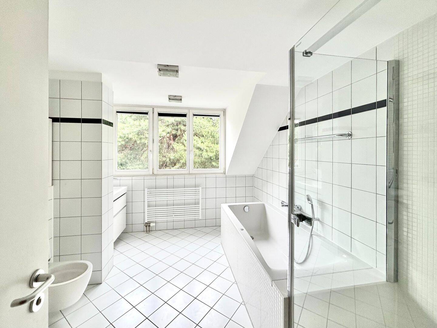 Erstbezug nach Sanierung - Exklusive Maisonettewohnung mit Dachterrasse – Berlin – Vorschaubild 7