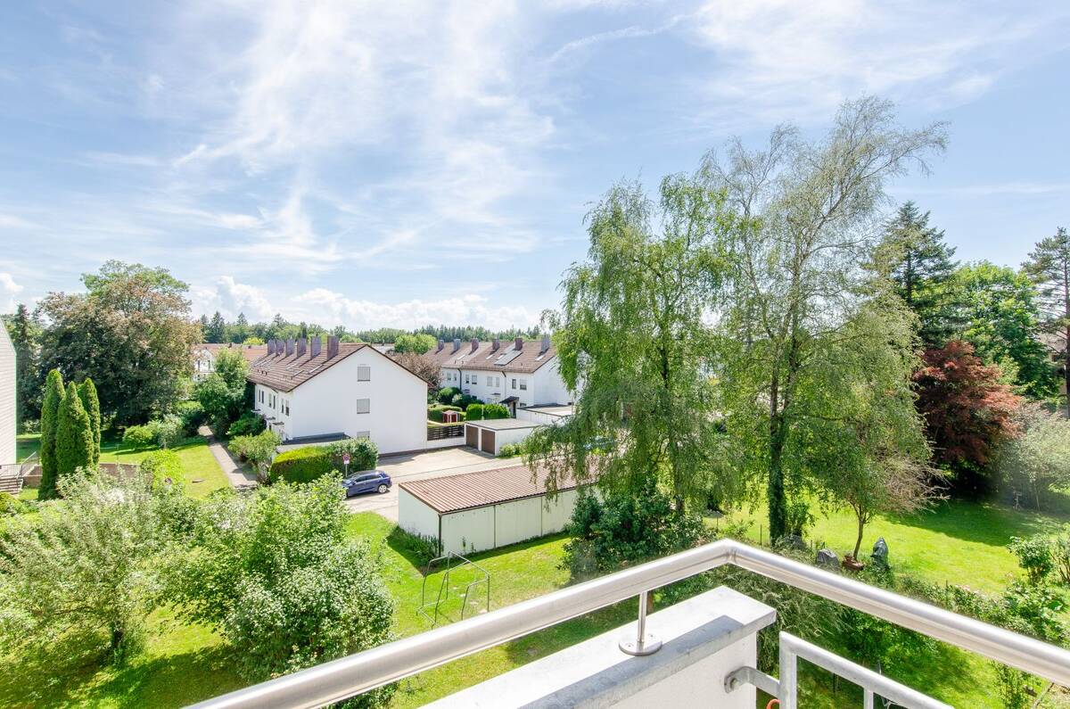 Sonnige 3-Zi.-Wohnung mit Südbalkon in ruhiger Lage! – 85567 Grafing – Bild 1 von 9