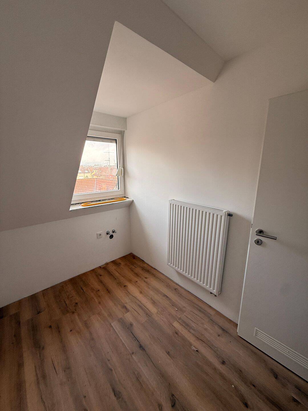 2-Zimmer-Wohnung mit zusätzlichem Spitzboden – Nürnberg – Vorschaubild 6