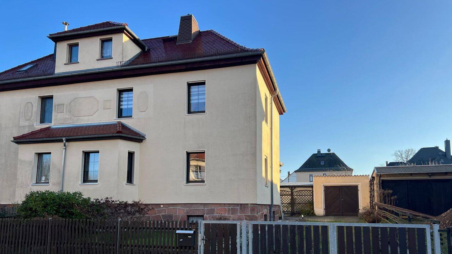 Gepflegtes Einfamilienhaus (Doppelhaushälfte) – Rochlitz – Vorschaubild 2