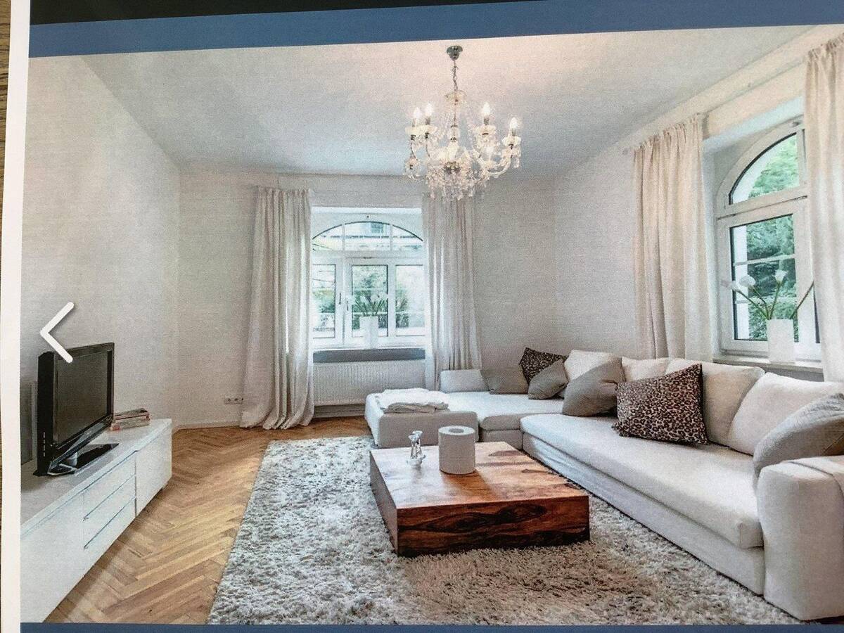 Charmante Altbauwohnung in Schwabing – 80805 München – Bild 1 von 9
