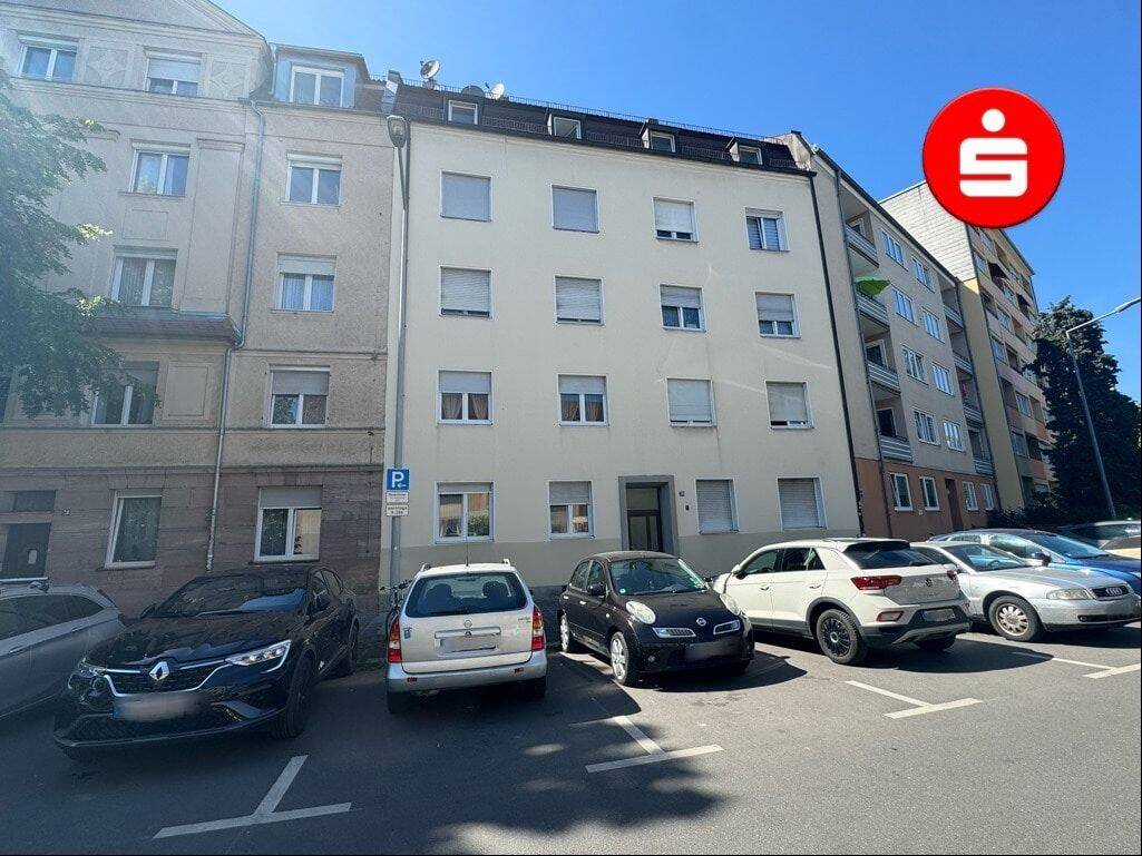Gepflegte 2,5 Zimmer Wohnung in zentraler Lage - sofort verfügbar!