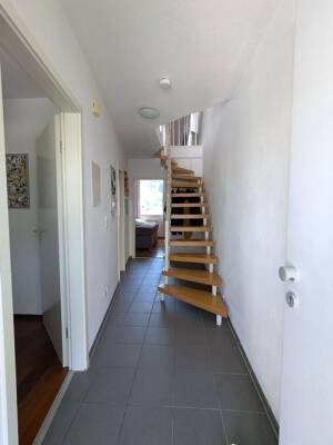 Besondere, lichtdurchflutete, zentrumsnahe 2,5-Zimmer-Maisonette-Wohnung mit herrlicher Dachterrasse! – 83512 Wasserburg am Inn – Vorschaubild 7