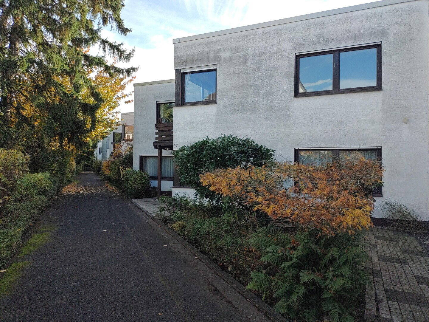 Reihenmittelhaus mit 222m² in Muffendorf, Einliegerwohnung und sonnigem Atriumgarten – Bonn – Vorschaubild 3