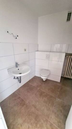 ***Schöne 3-Zimmer-Wohnung sucht nette Mieter*** – 45891 Gelsenkirchen – Vorschaubild 4
