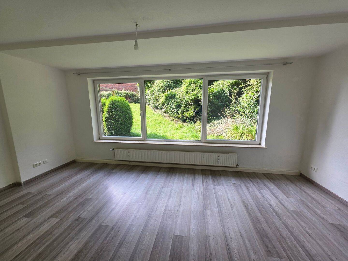 Helle 1 Zi Wohnung mit Blick ins Grüne in St Lorenz Süd