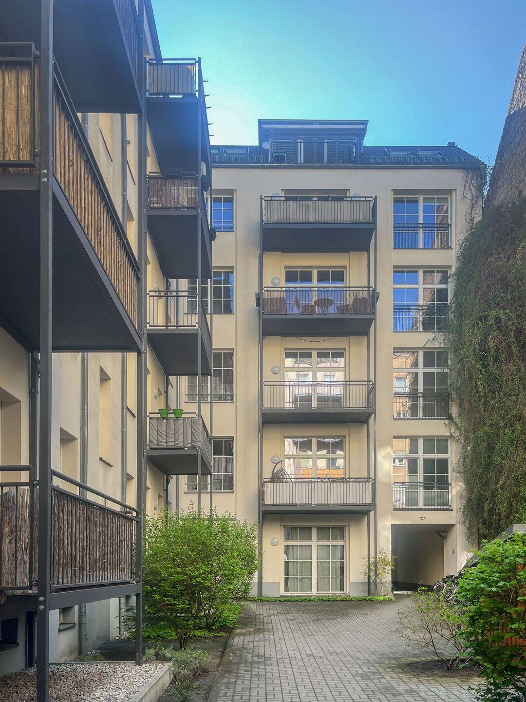 Vermietete 4-Zimmer-Wohnung mit Loftflair im Bötzowviertel – Berlin – Vorschaubild 9