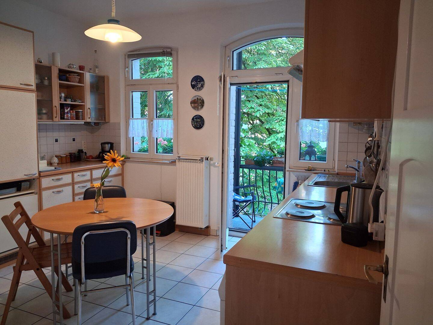 Jugendstilperle mit 4 Zimmer und Balkon Nähe Archivpark – Nürnberg – Vorschaubild 2