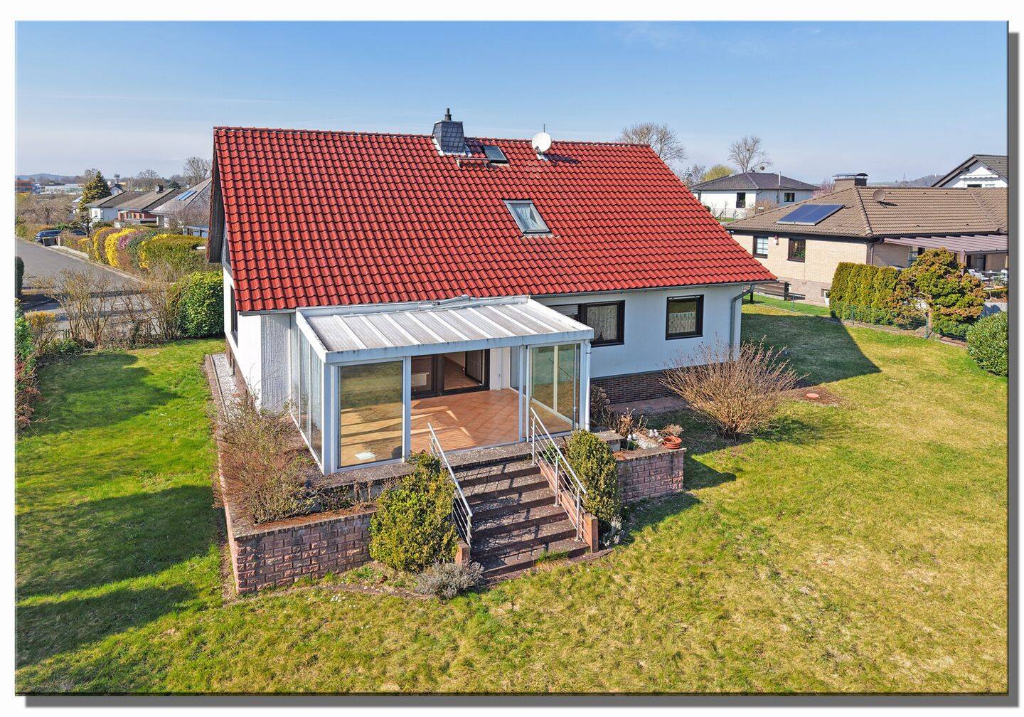 Großes Okal Fertighaus auf 1075 m² Grdst. Top-Lage Fuldatal – Fuldatal – Bild 1 von 9