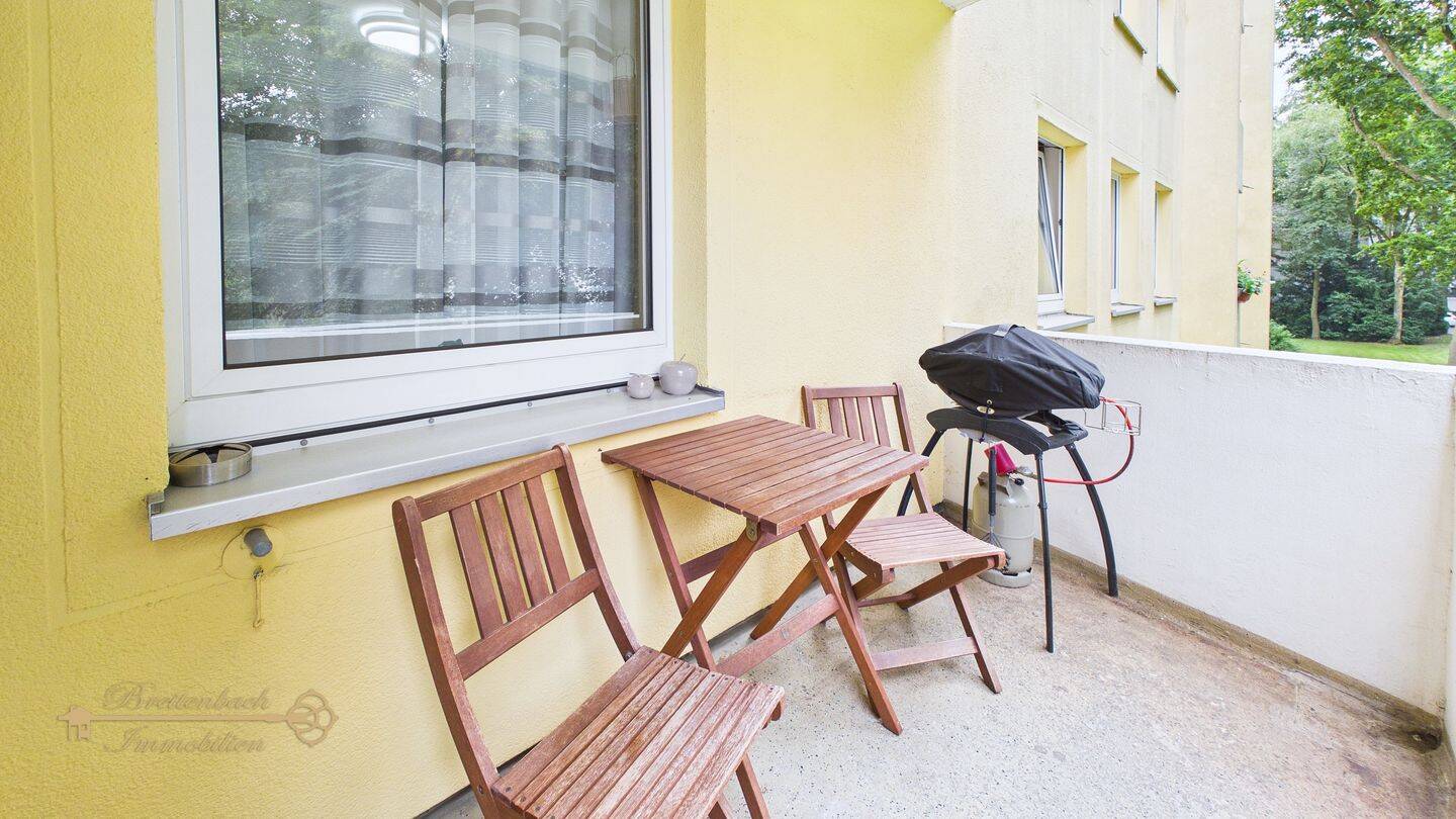 Bremen - Vahr . Attraktive 4 Zimmerwohnung mit Balkon, ideal für Eigennutzer oder Kapitalanleger – Bremen – Vorschaubild 5