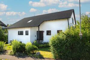 6 Zimmer PLUS Ausbaupotential im DG, 2 Bäder, sehr gute Lage, solide und großzügig – 89079 Ulm – Vorschaubild 4