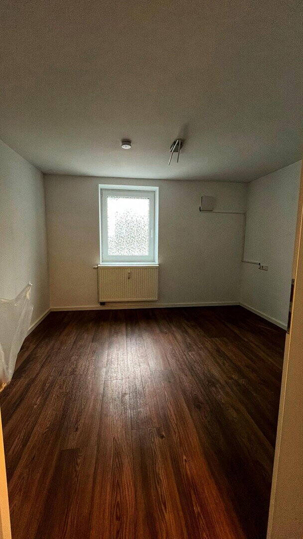 Kernsaniert & Provisionsfrei: Haus-im-Haus mit XL-Privatgarten, Carport und Stellplätzen – Reutlingen – Vorschaubild 8