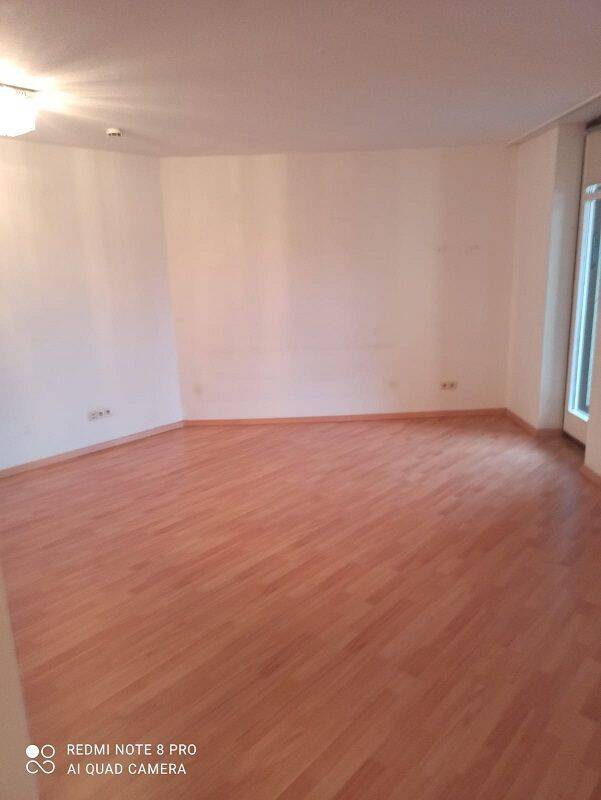 Balkon-Wohnung mit Aufzug im Herzen von Garching – Garching bei München – Vorschaubild 3