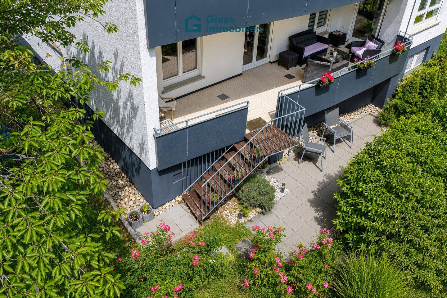 Hochwertige Wohnung mit großem Garten in Degerloch – Stuttgart – Vorschaubild 2
