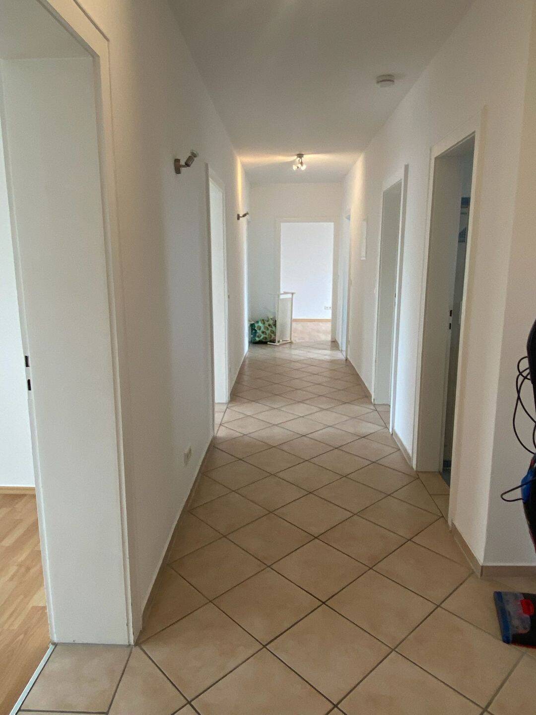 Schöne 3,5 Zimmer Wohnung in der Südstadt