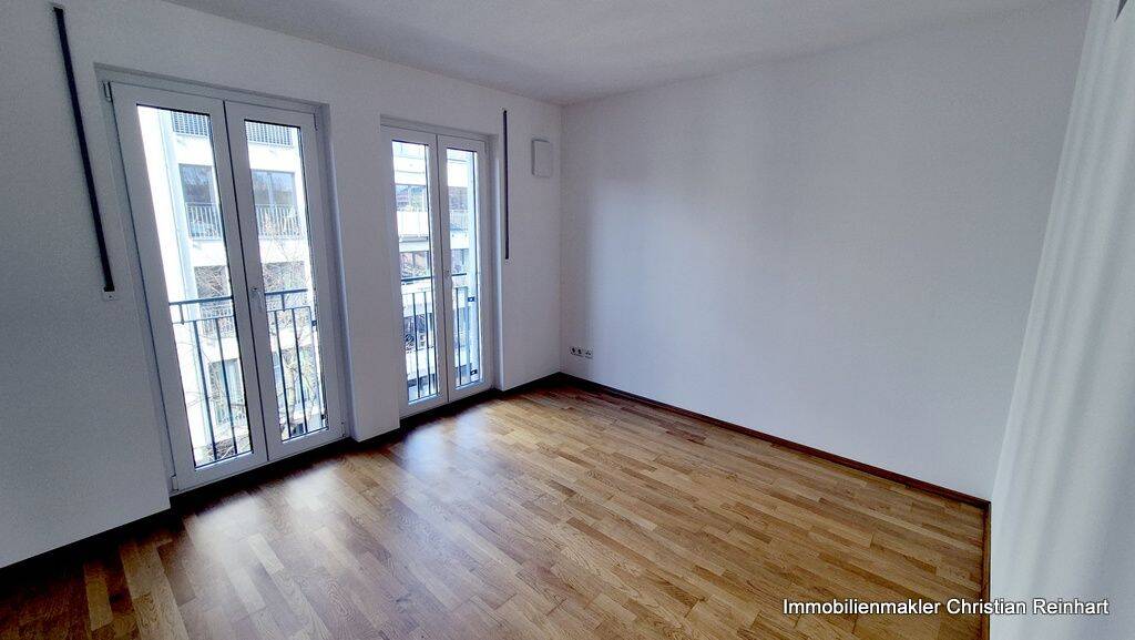 *** 5 Zimmer Wohnung mit TG Stellplatz und Balkonloggia in Johannis *** – Nürnberg – Vorschaubild 7