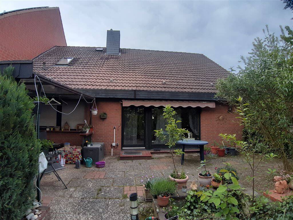 Einfamilienhaus in Laatzen - ca. 4,2 % Rendite