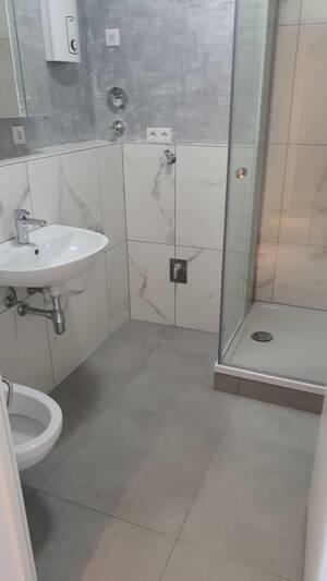 Top sanierte 2 Zimmer Wohnung auf 2 Ebenen in Wanheimerort – 47055 Duisburg – Vorschaubild 3
