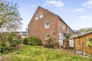 Modernisiertes Reihenendhaus mit Garage auf großem Grundstück in Bremen-Lüssum – 28777 Bremen – Vorschaubild 2