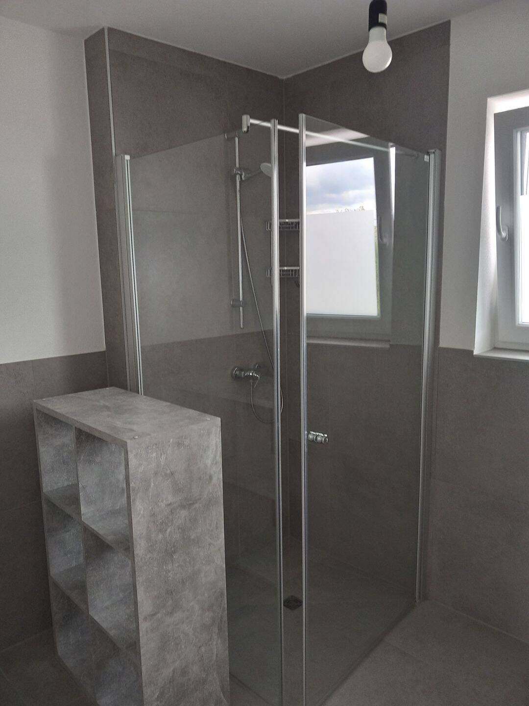 Hochwertig ausgestattete 3 Zimmer-Whg. mit EBK und Garten – Pförring – Vorschaubild 8