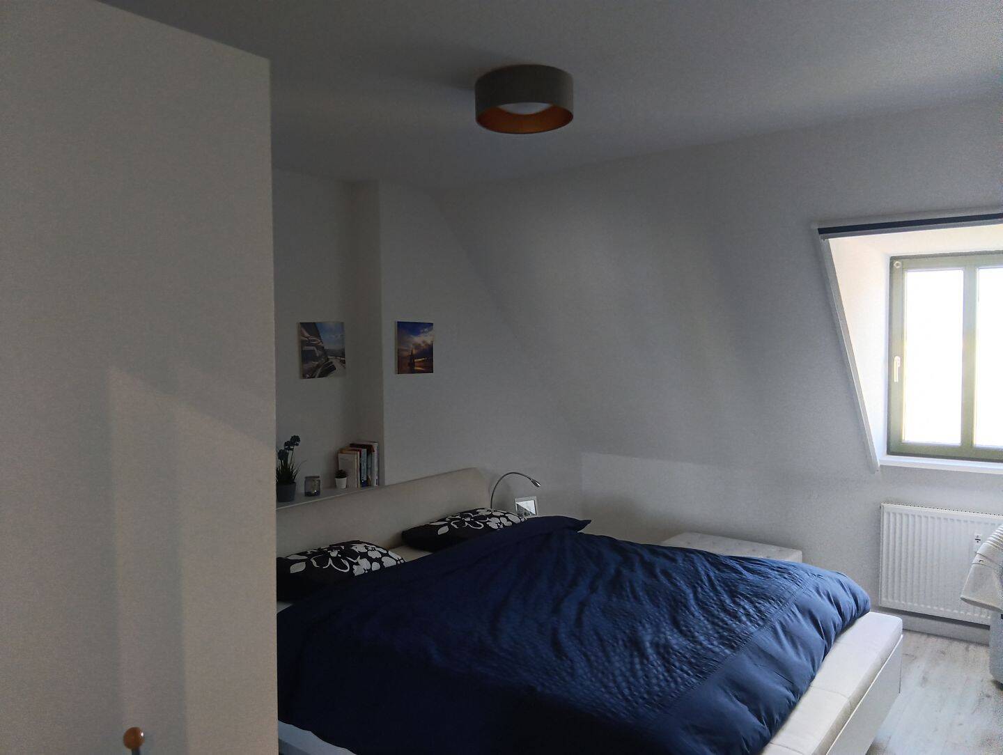 Stilvolle DG-Wohnung mit Diner-Küche und luxuriösem Wellness-Bad. – Leipzig – Vorschaubild 3