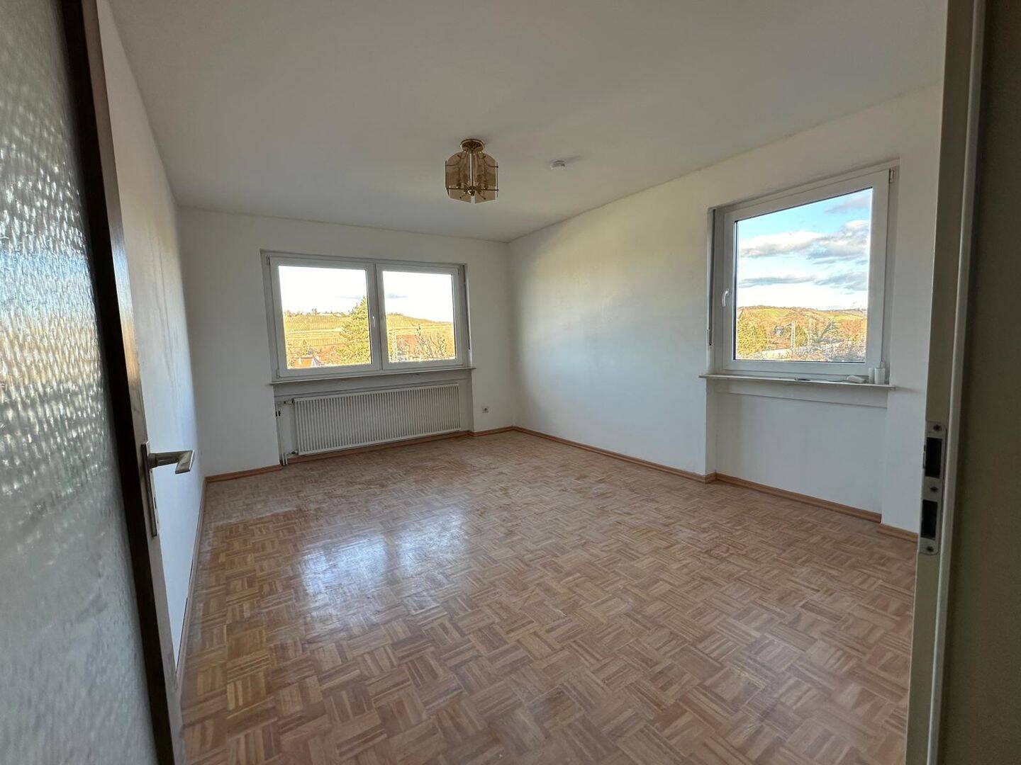 2. OG Südbalkon, helle Wohnung, Parkett – Würzburg – Vorschaubild 7