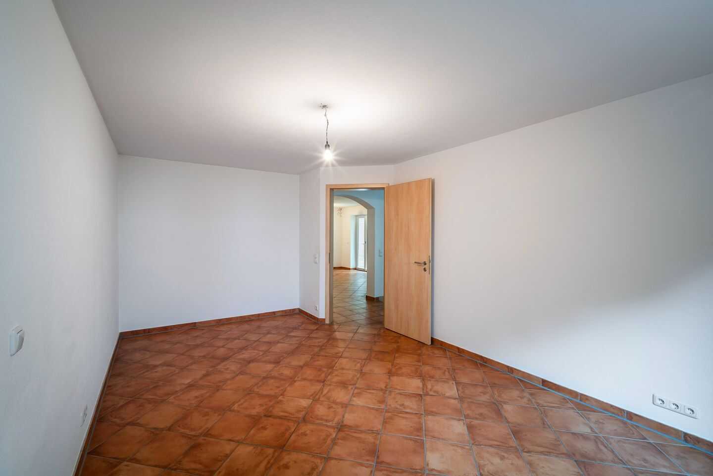 Ansprechende und gepflegte Wohnung in Forstern – Forstern – Vorschaubild 3