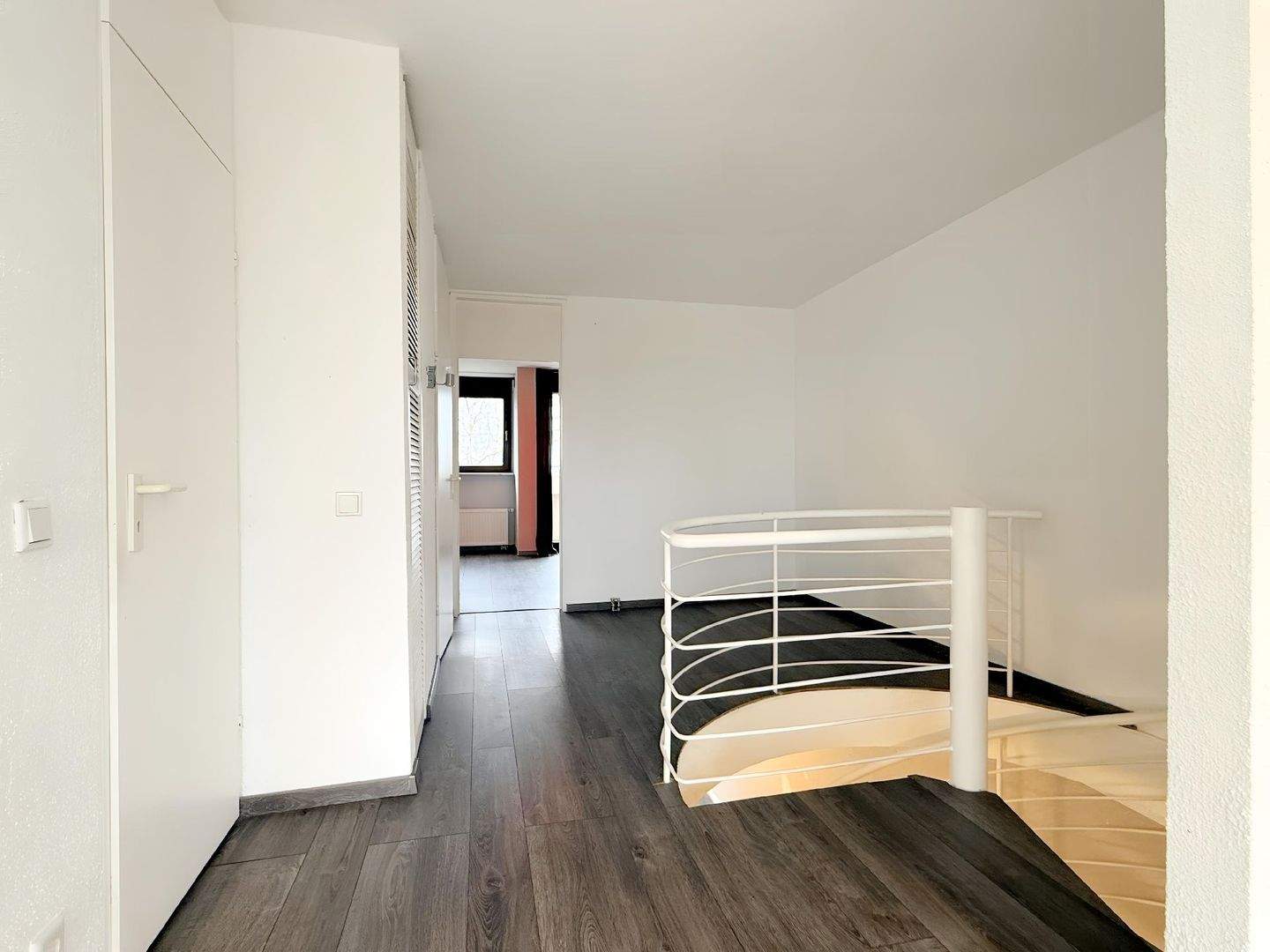GUT GESCHNITTENE MAISONETTEWOHNUNG MIT DREI BALKONEN IN KR-FISCHELN ZU VERKAUFEN! – Krefeld – Vorschaubild 6