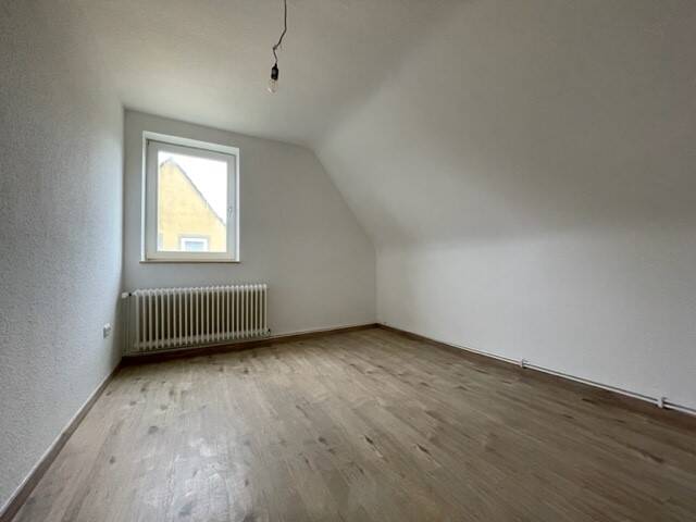 Stilvolle helle Dachgeschoss-Wohnung – Wilhelmshaven – Vorschaubild 8