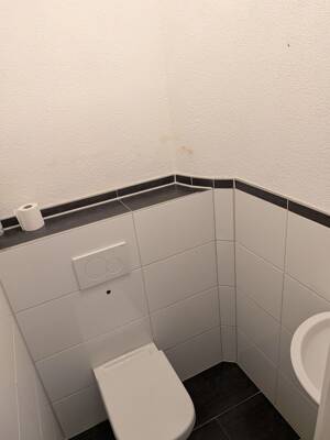 4,5 Zimmer WHG mit 40qm Wohnzimmer und Holzofen! – 89079 Ulm – Vorschaubild 7