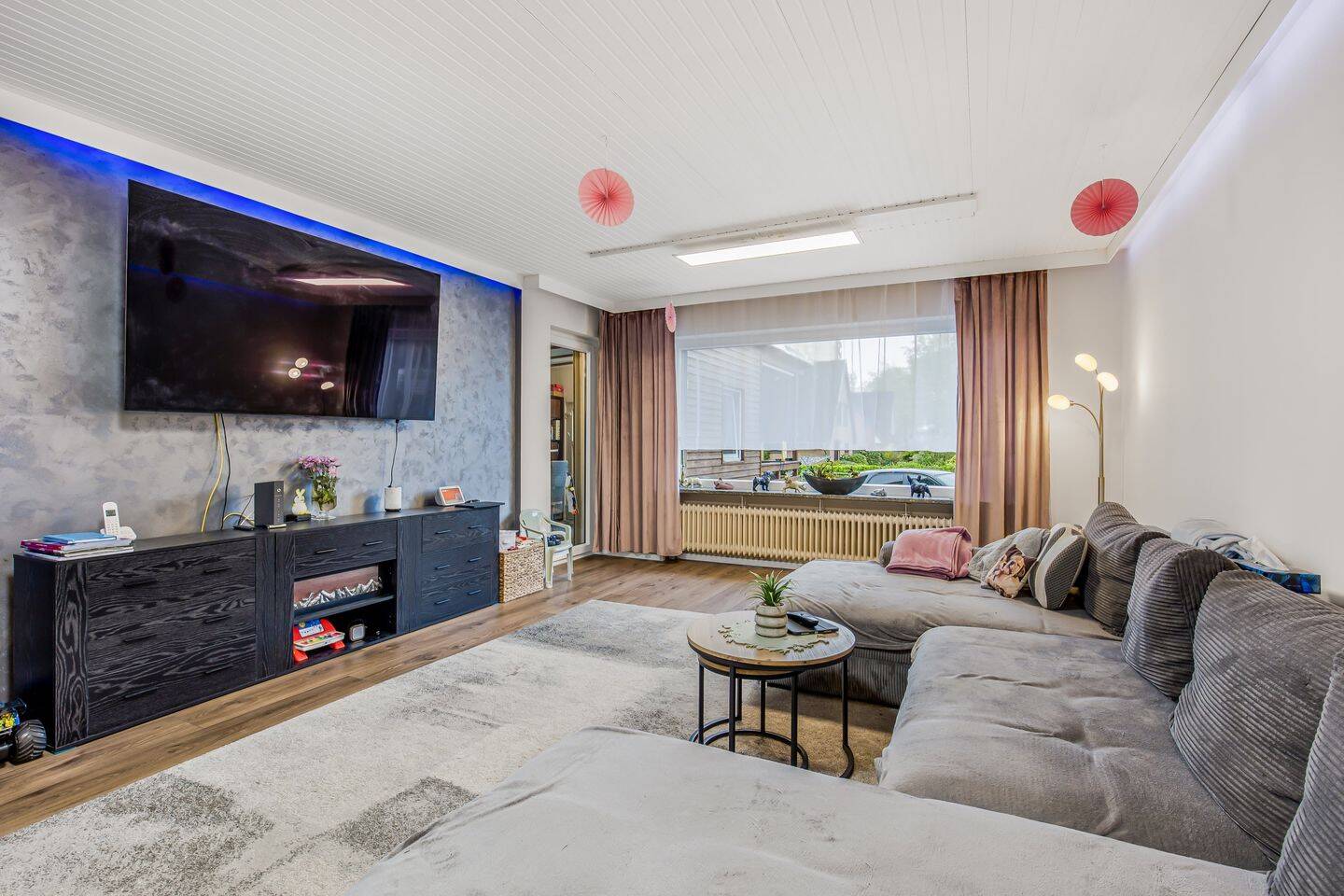 Hier wächst Familie zusammen - modernisiertes Zweifamilienhaus mit Garten in Pinneberg-Waldenau – Pinneberg – Vorschaubild 2